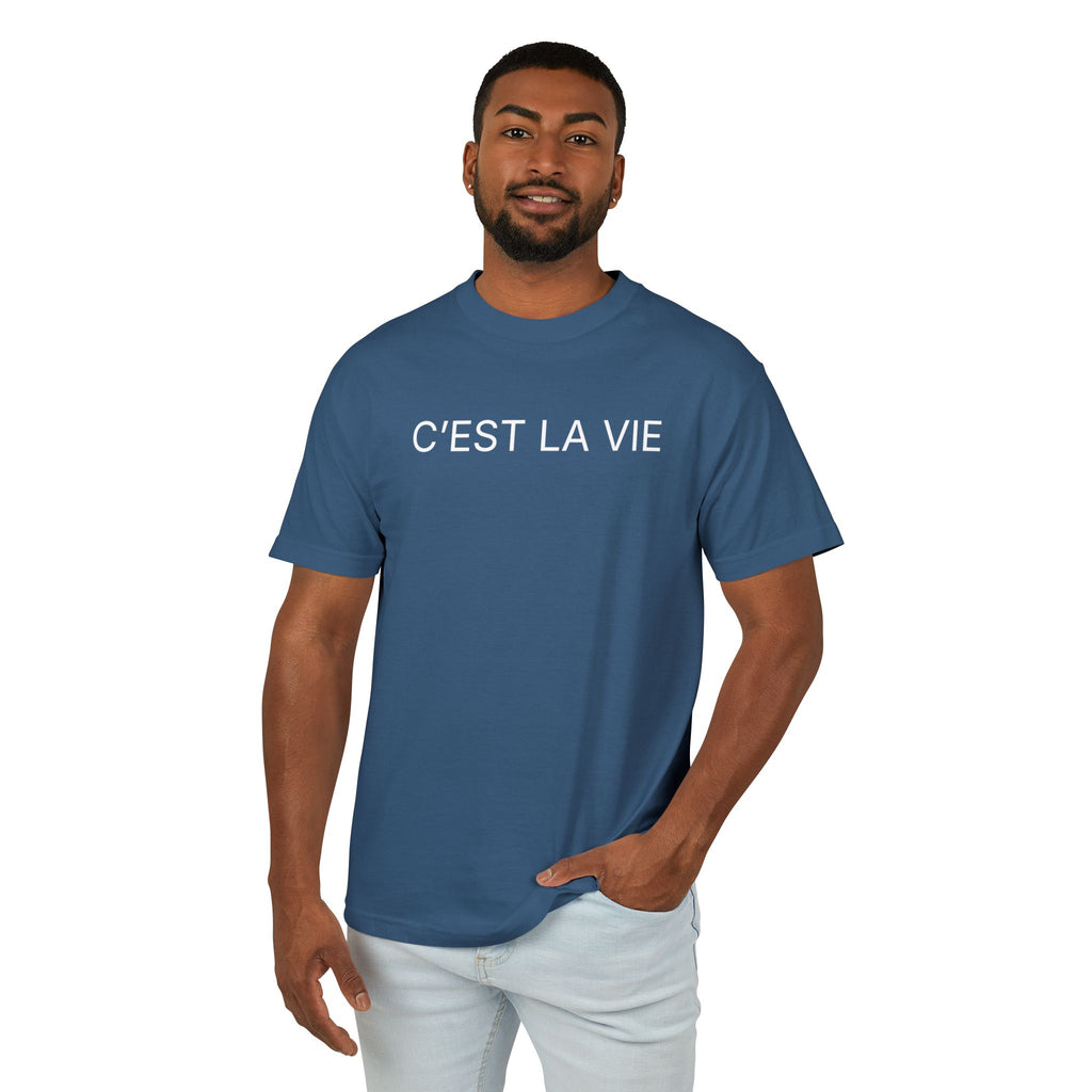 Elevare “C’EST LA VIE” Tee