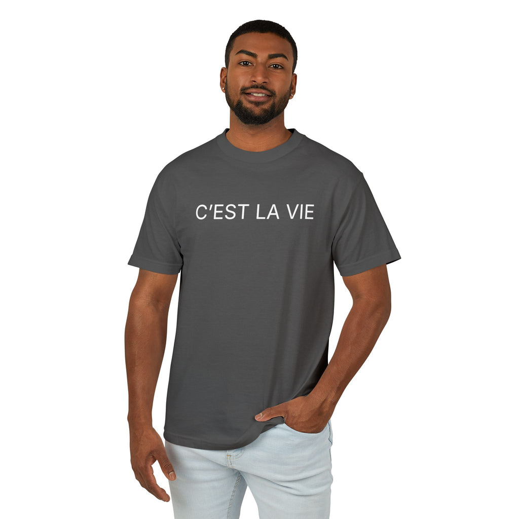 Elevare “C’EST LA VIE” Tee